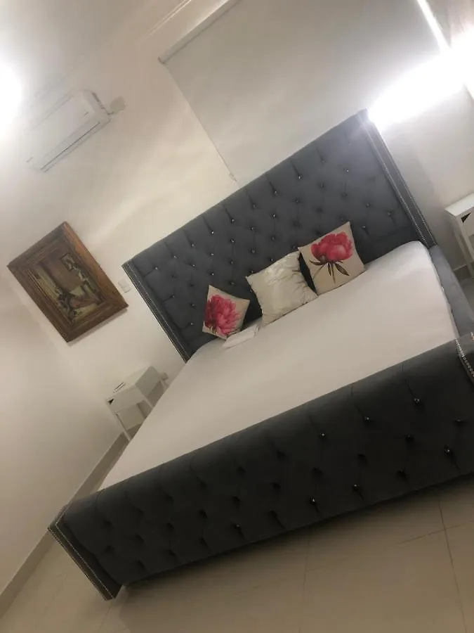 Verdana Rental Sti سانتياغو دي لوس كاباليروس